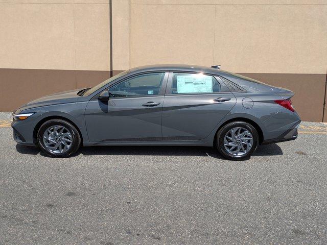 new 2025 Hyundai ELANTRA HEV car, priced at $24,416