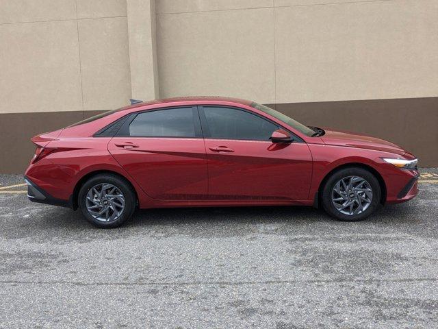 new 2025 Hyundai Elantra car, priced at $23,513
