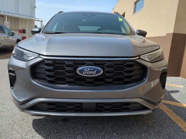 used 2023 Ford Escape car, priced at $22,089