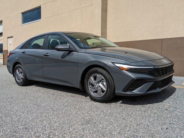new 2025 Hyundai Elantra car, priced at $18,660