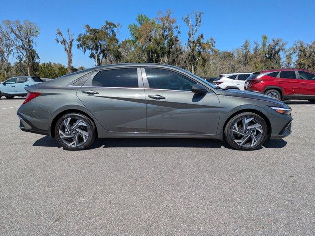 new 2025 Hyundai Elantra car, priced at $25,406
