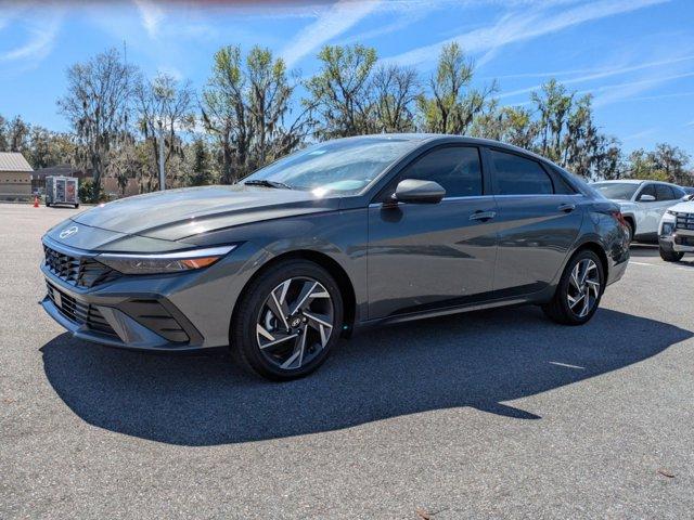 new 2025 Hyundai Elantra car, priced at $25,406