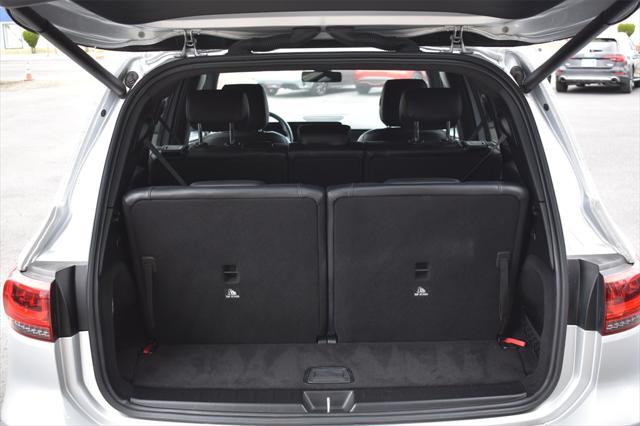 used 2020 Mercedes-Benz GLB 250 car, priced at $20,990