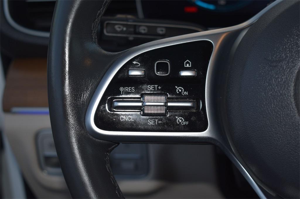 used 2020 Mercedes-Benz GLE 350 car, priced at $31,990