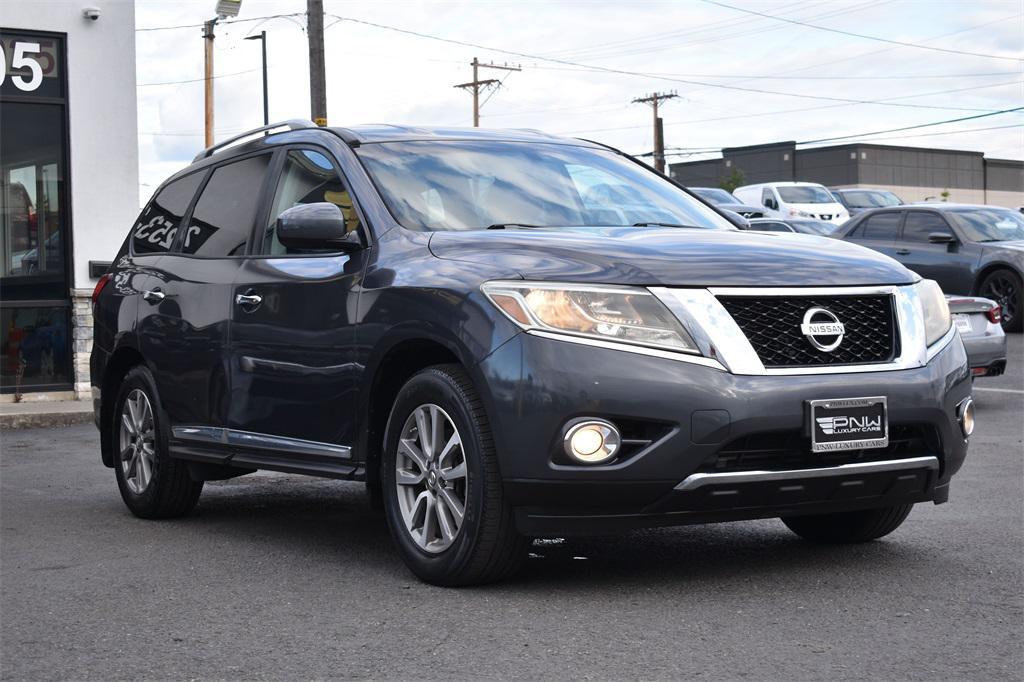 used 2014 Nissan Pathfinder car, priced at $11,990