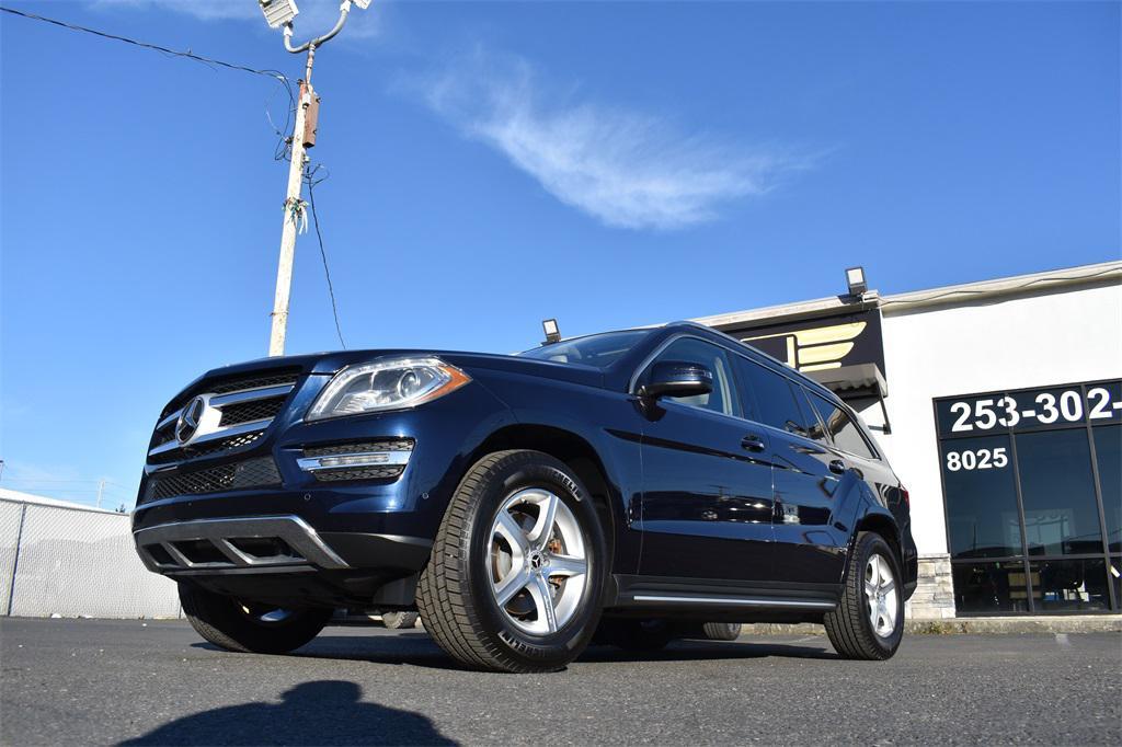 used 2014 Mercedes-Benz GL-Class car, priced at $14,990