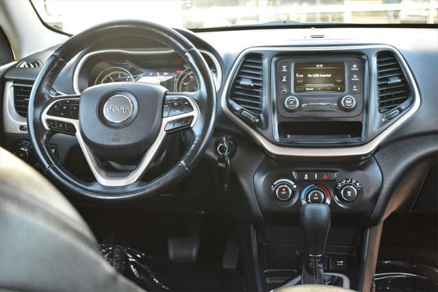 used 2018 Jeep Cherokee car, priced at $12,990