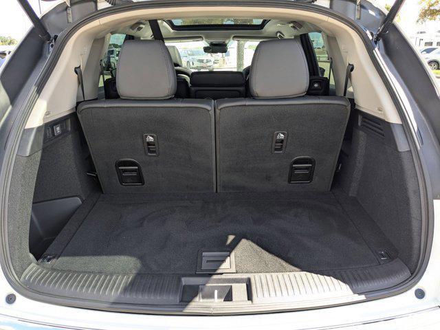 used 2025 Acura MDX car, priced at $47,277