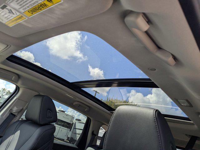 used 2025 Acura MDX car, priced at $47,277
