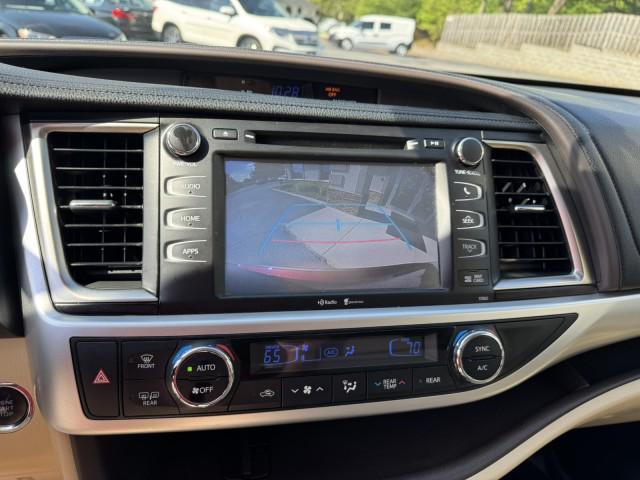 used 2015 Toyota Highlander car, priced at $18,888