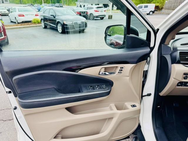 used 2019 Honda Pilot car, priced at $24,995