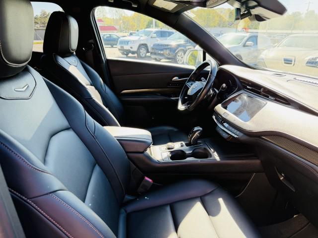 used 2019 Cadillac XT4 car, priced at $17,210