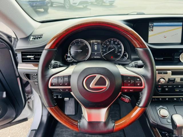 used 2017 Lexus ES 350 car, priced at $19,888