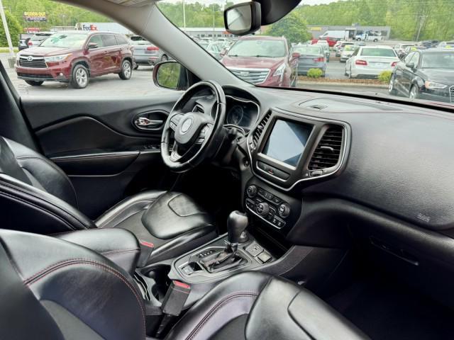 used 2019 Jeep Cherokee car, priced at $15,550