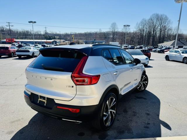 used 2019 Volvo XC40 car, priced at $18,950