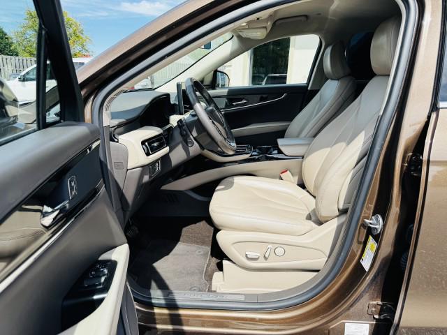 used 2022 Lincoln Nautilus car, priced at $23,450