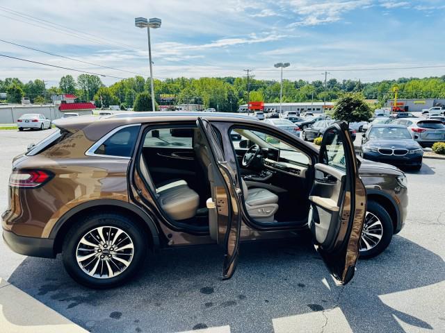 used 2022 Lincoln Nautilus car, priced at $23,450