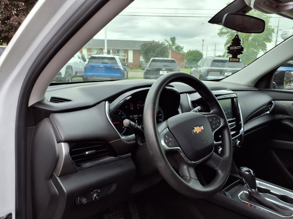 used 2019 Chevrolet Traverse car, priced at $17,998