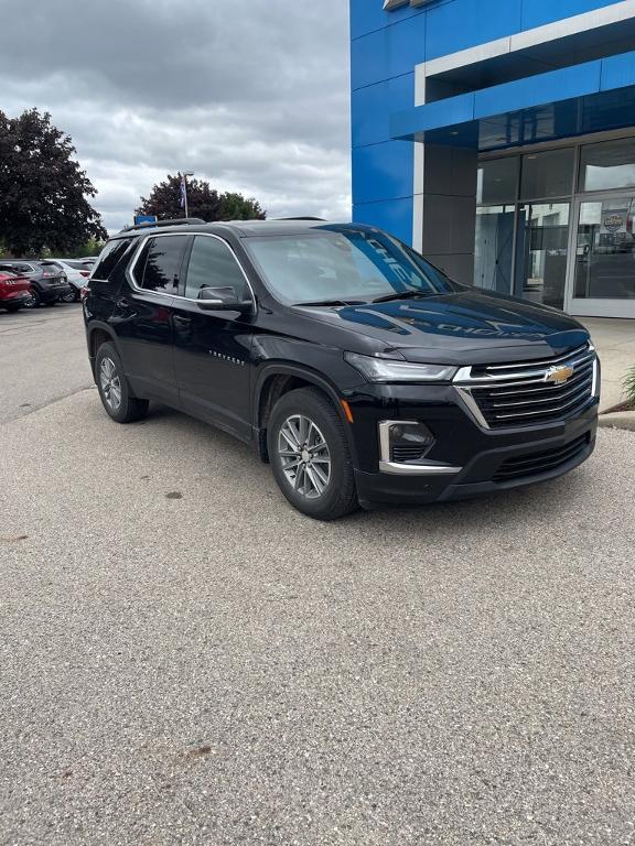 used 2023 Chevrolet Traverse car, priced at $33,498