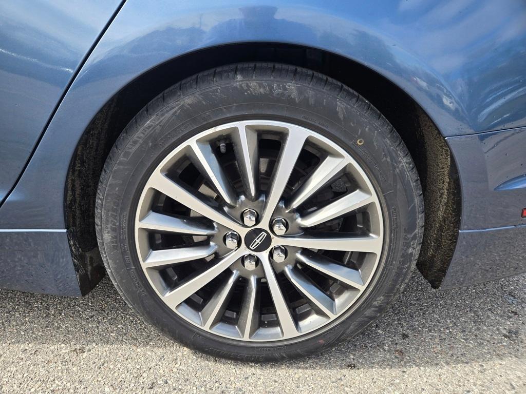 used 2018 Lincoln MKZ car