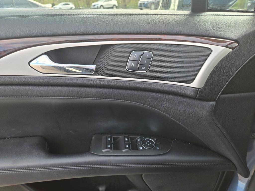 used 2018 Lincoln MKZ car