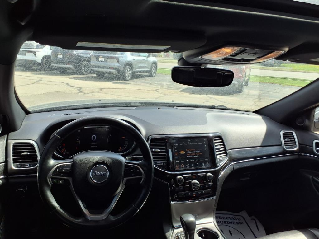 used 2021 Jeep Grand Cherokee car, priced at $17,598