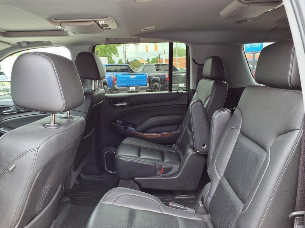 used 2016 Chevrolet Suburban car, priced at $19,998