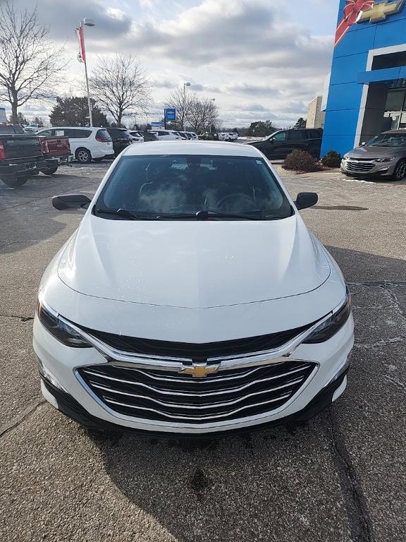 used 2019 Chevrolet Malibu car, priced at $13,900