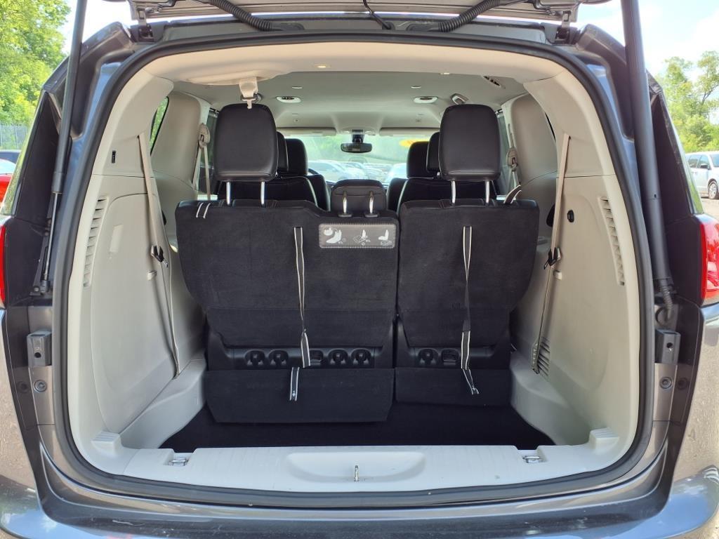 used 2019 Chrysler Pacifica car, priced at $15,348