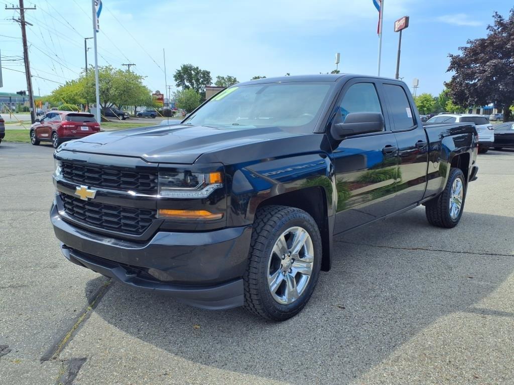used 2017 Chevrolet Silverado 1500 car, priced at $17,998