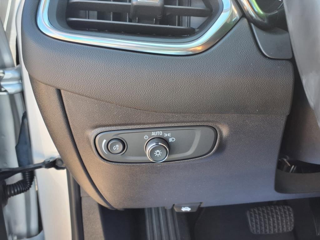 used 2022 Chevrolet Equinox car, priced at $19,997