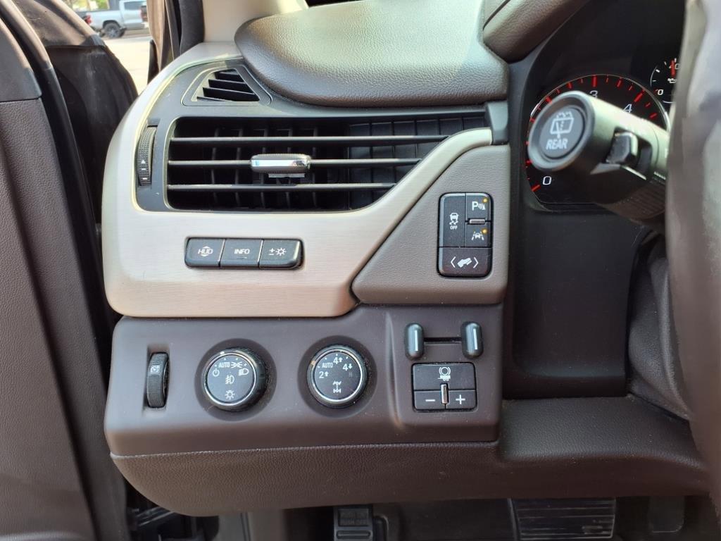 used 2016 GMC Yukon car, priced at $18,978