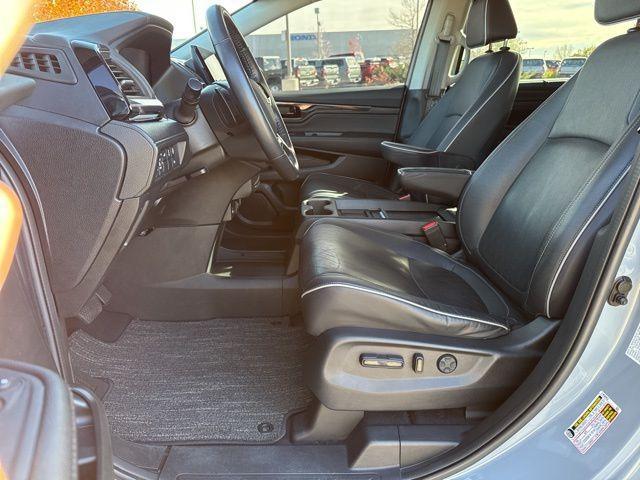used 2023 Honda Odyssey car, priced at $41,500