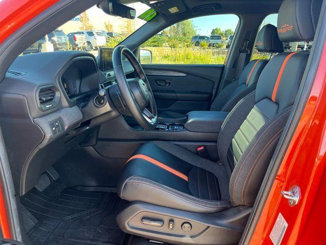 used 2026 Honda Passport car, priced at $44,000