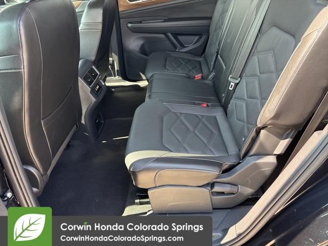 used 2024 Volkswagen Atlas car, priced at $30,100