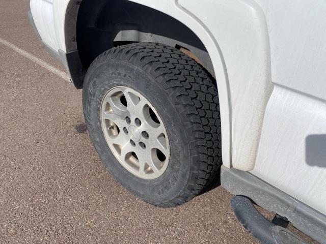 used 2004 Chevrolet Tahoe car, priced at $6,000