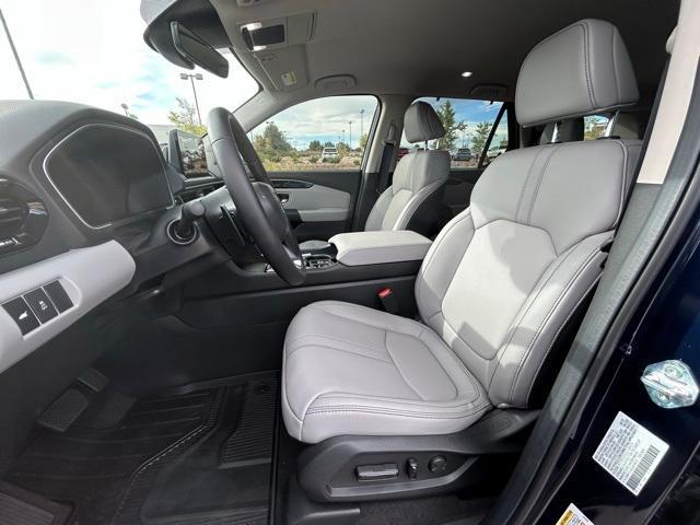 new 2025 Honda Pilot car, priced at $47,095
