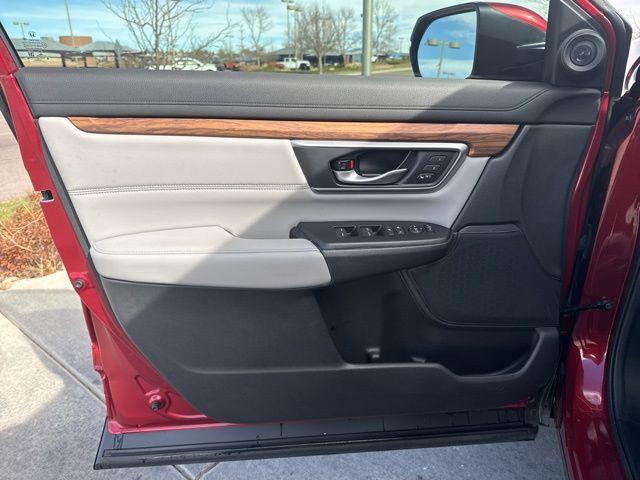 used 2021 Honda CR-V Hybrid car, priced at $26,000