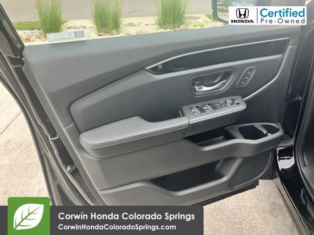 used 2025 Honda Pilot car, priced at $51,050