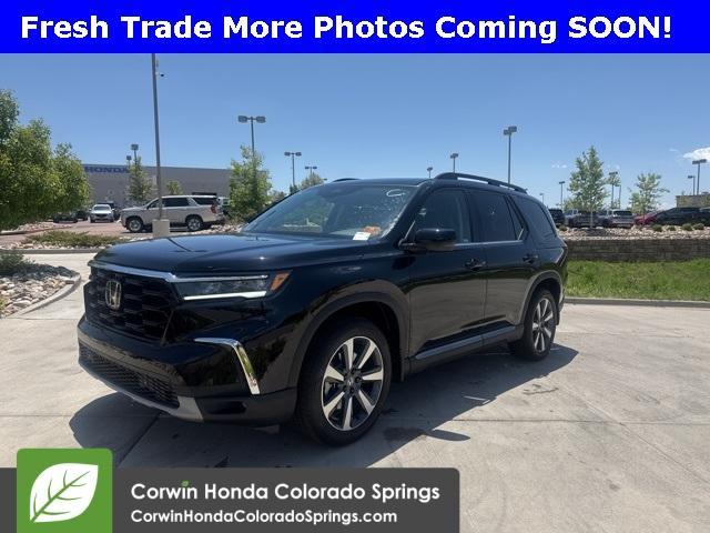 used 2025 Honda Pilot car, priced at $51,050