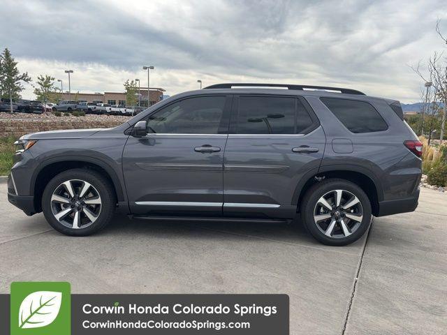 new 2025 Honda Pilot car, priced at $51,050