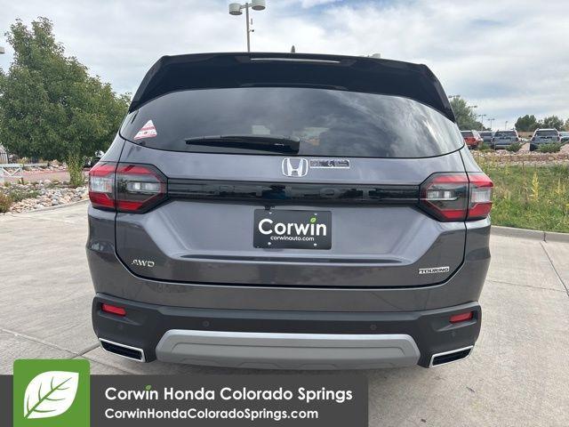new 2025 Honda Pilot car, priced at $51,050