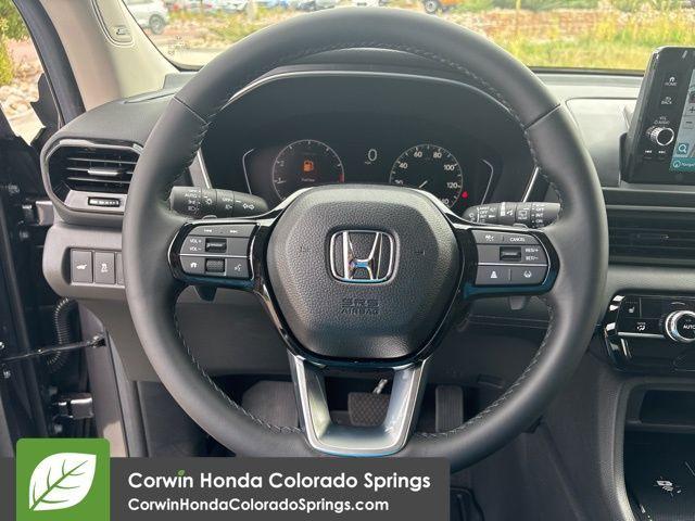 new 2025 Honda Pilot car, priced at $51,050