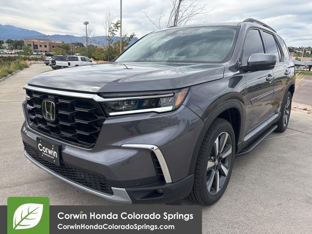 new 2025 Honda Pilot car, priced at $51,050