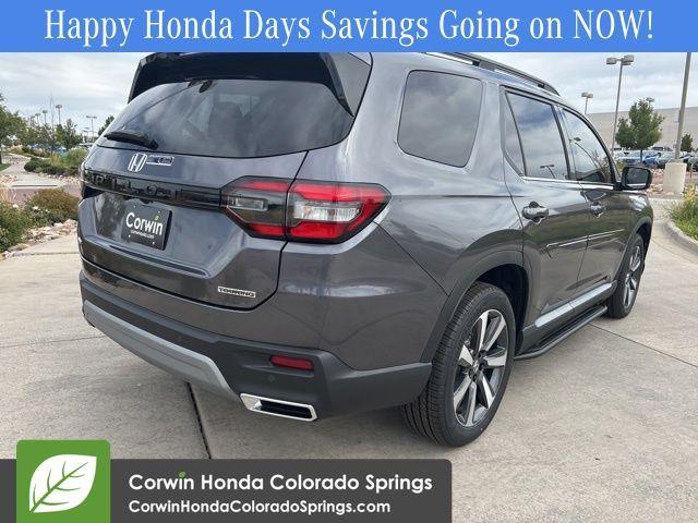 new 2025 Honda Pilot car, priced at $51,050
