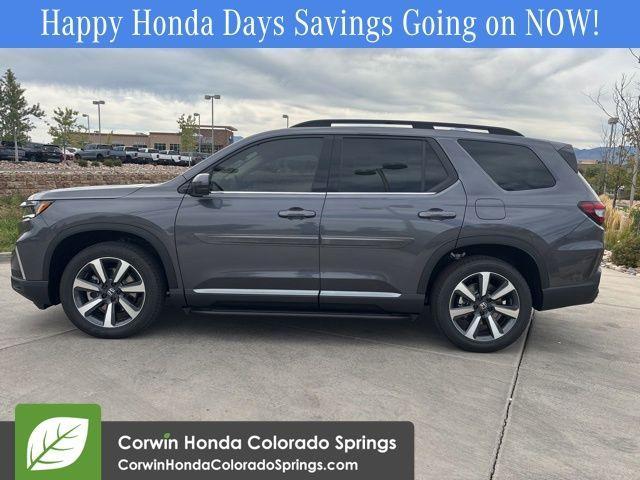 new 2025 Honda Pilot car, priced at $51,050