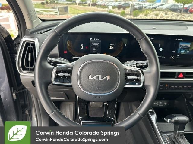used 2024 Kia Sorento car, priced at $28,700