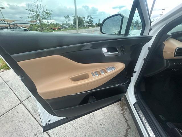 used 2023 Hyundai Santa Fe car, priced at $29,000