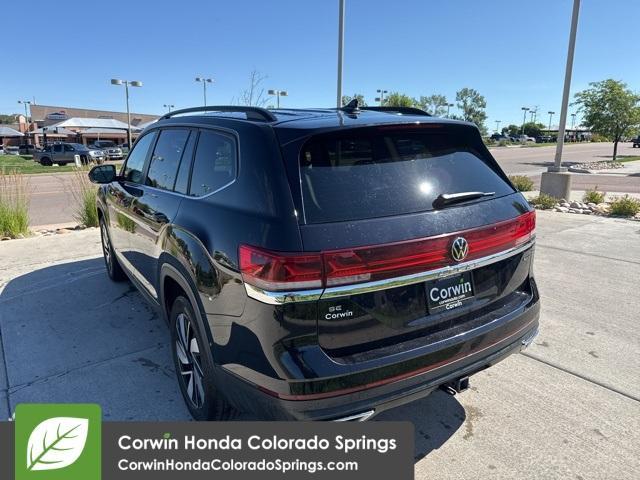 used 2024 Volkswagen Atlas car, priced at $30,700