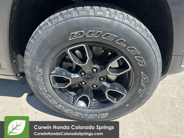 used 2022 Jeep Grand Cherokee L car, priced at $28,000
